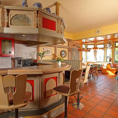 Hotel Schinderhannes ヴァイスキルヒェン エクステリア 写真