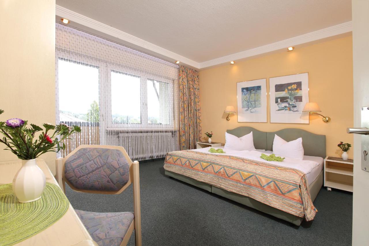 Hotel Schinderhannes ヴァイスキルヒェン エクステリア 写真